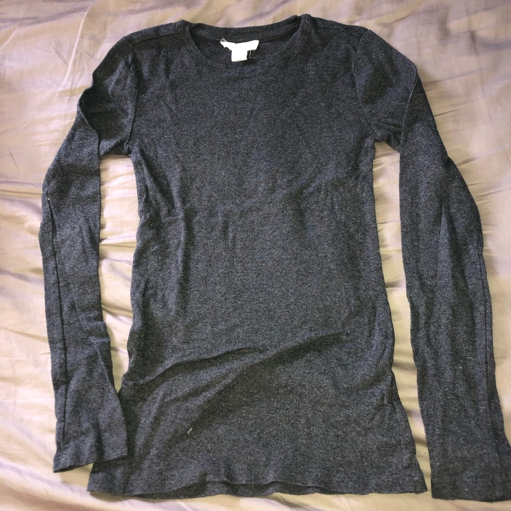 Forever 21 basic gray long sleeve Tee, women’s